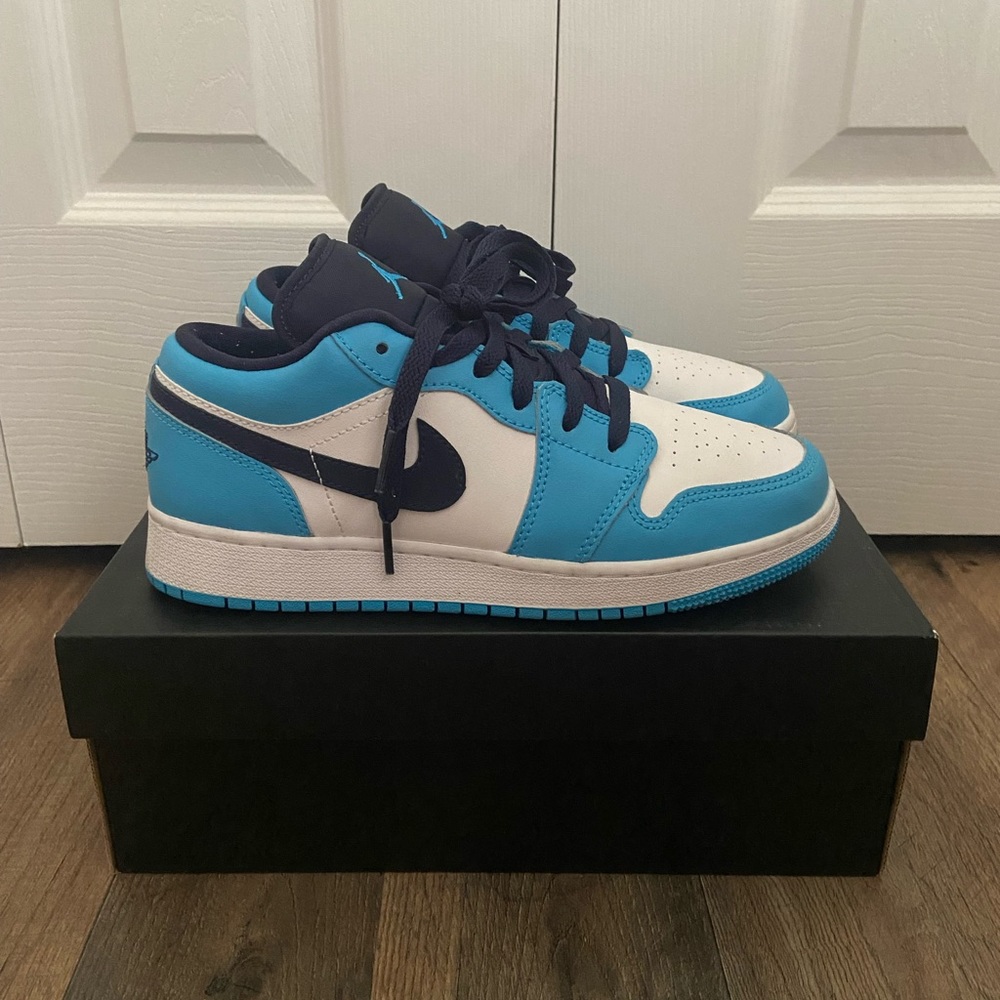 Jordan 1 Low UNC 2021